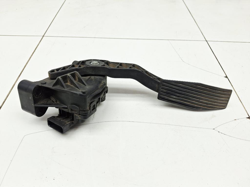 Педаль газа, 1500 рублей, Пермь