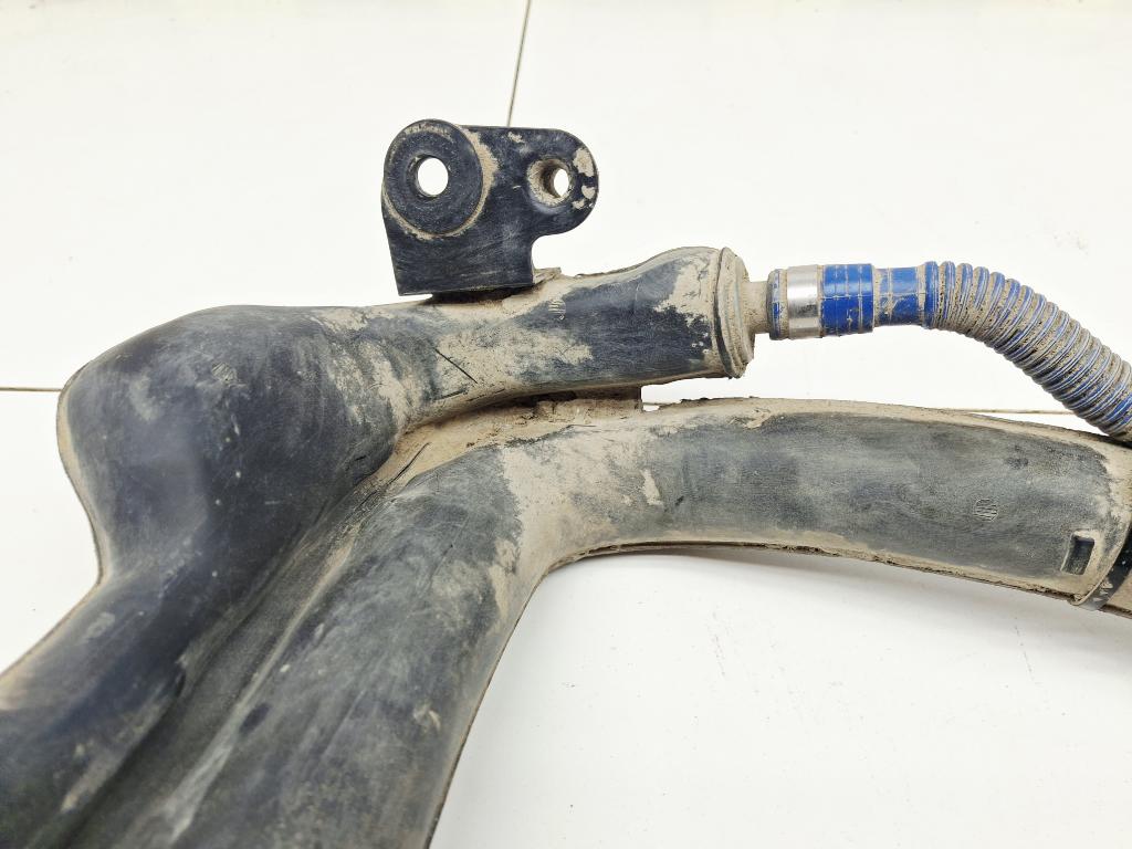 Горловина топливного бака, 1000 рублей, Пермь