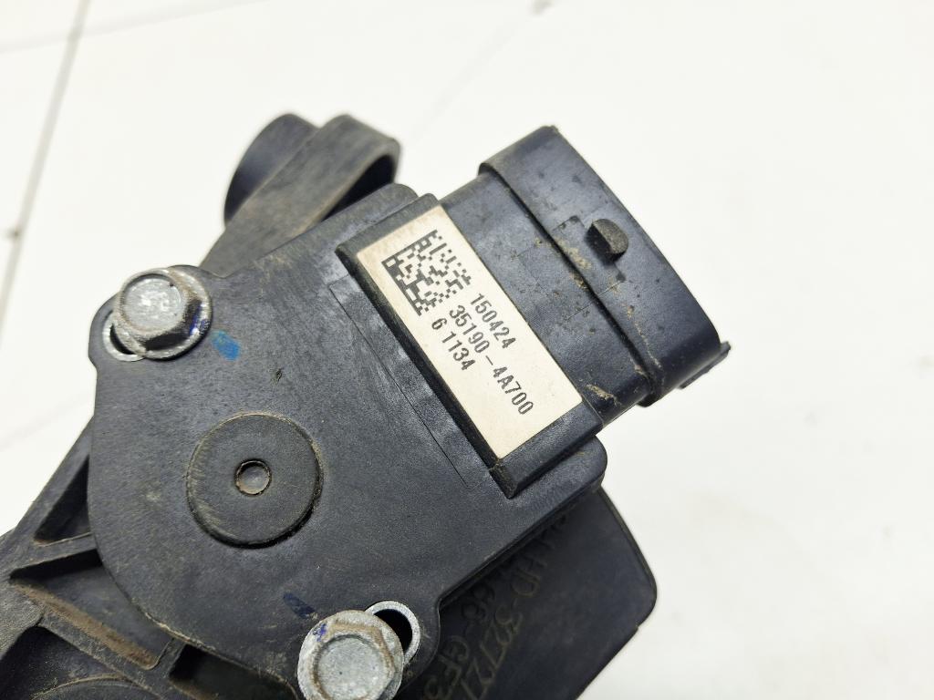 Педаль газа, 1000 рублей, Пермь