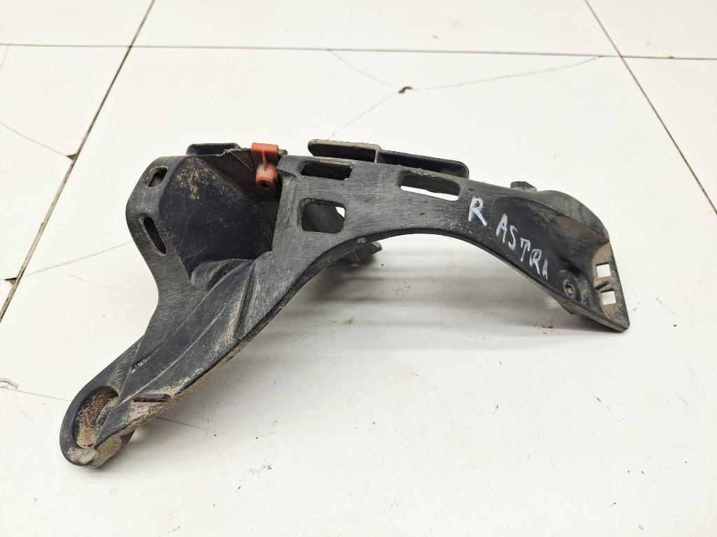 Кронштейн заднего бампера правый, 1000 рублей, Пермь