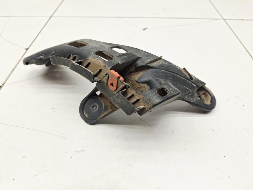 Кронштейн заднего бампера правый, 1000 рублей, Пермь