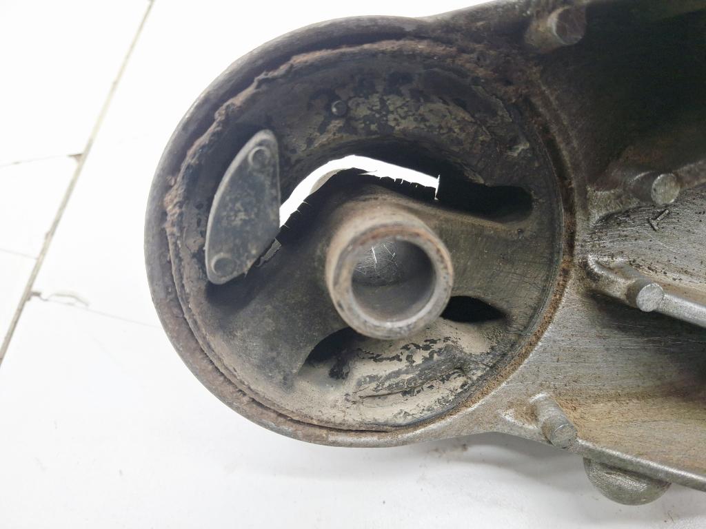 Опора двигателя передняя, 1500 рублей, Пермь