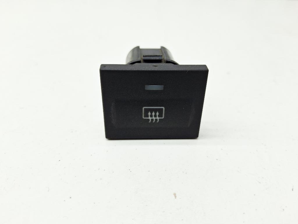 Кнопка обогрева заднего стекла, 500 рублей, Пермь