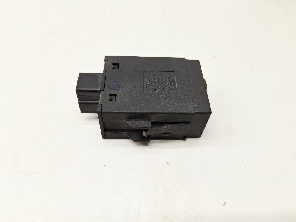 Кнопка обогрева сидений, 500 рублей, Пермь