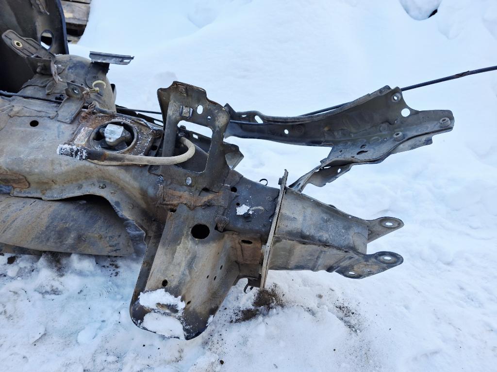 Лонжерон передний левый, 5000 рублей, Пермь