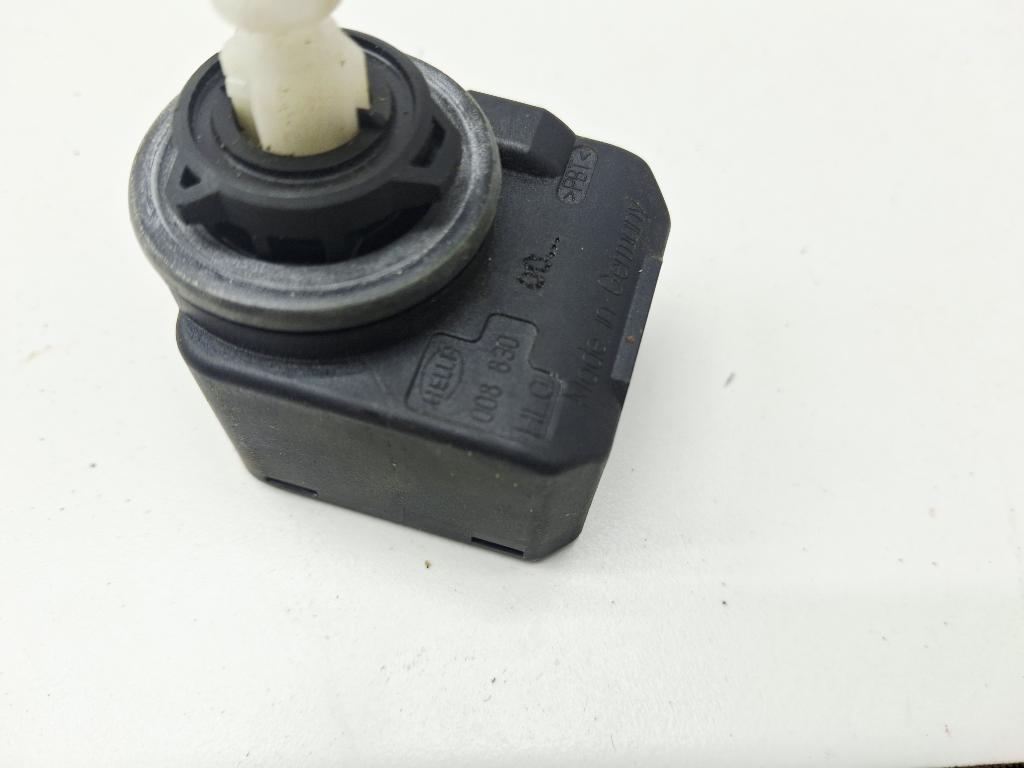 Моторчик корректора фары, 500 рублей, Пермь