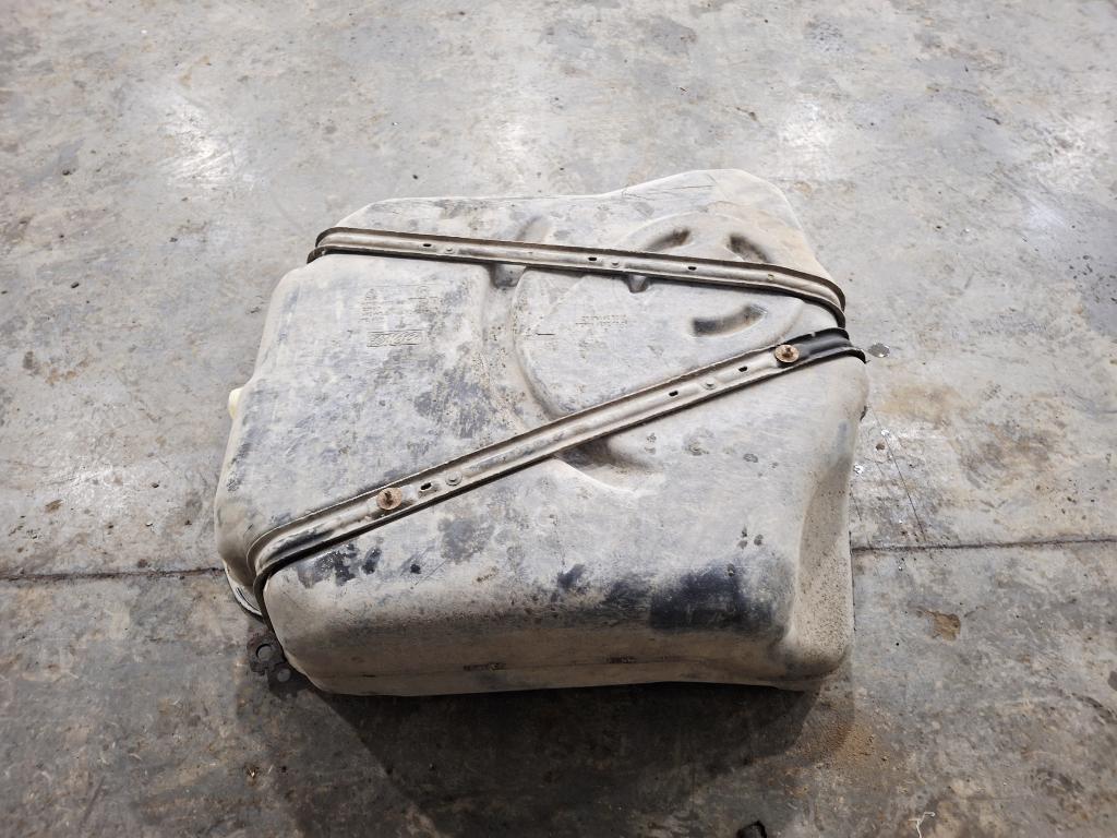 Бак топливный, 2000 рублей, Пермь