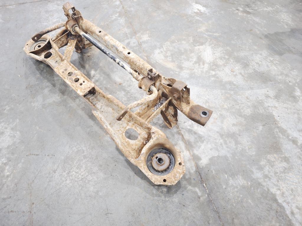 Балка задняя, 6000 рублей, Пермь