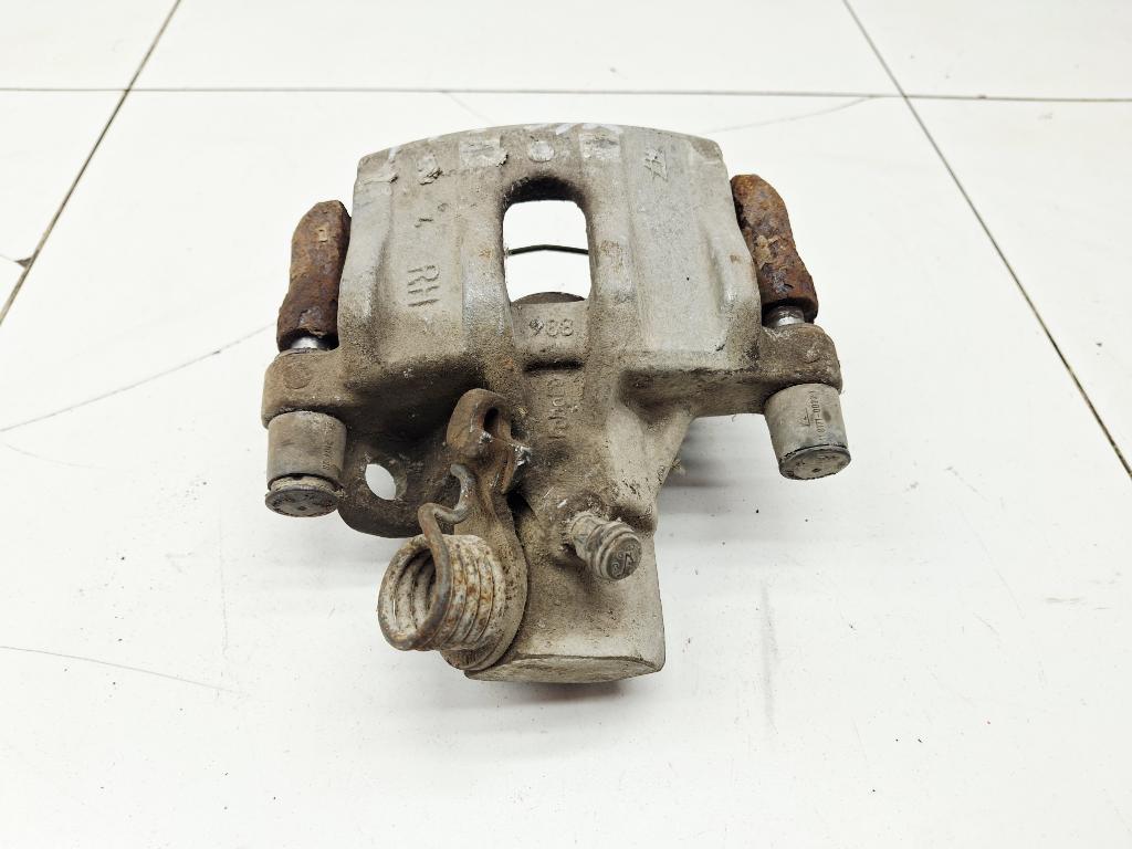 Суппорт задний правый, 4000 рублей, Пермь