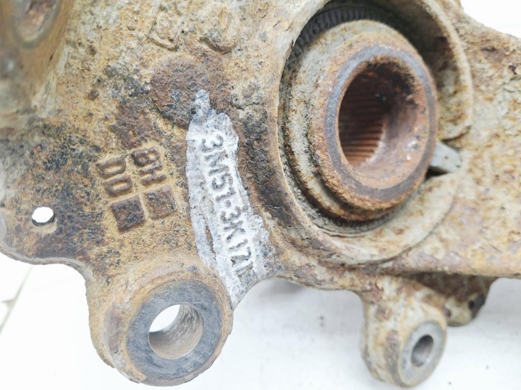 Кулак поворотный передний левый, 2500 рублей, Пермь