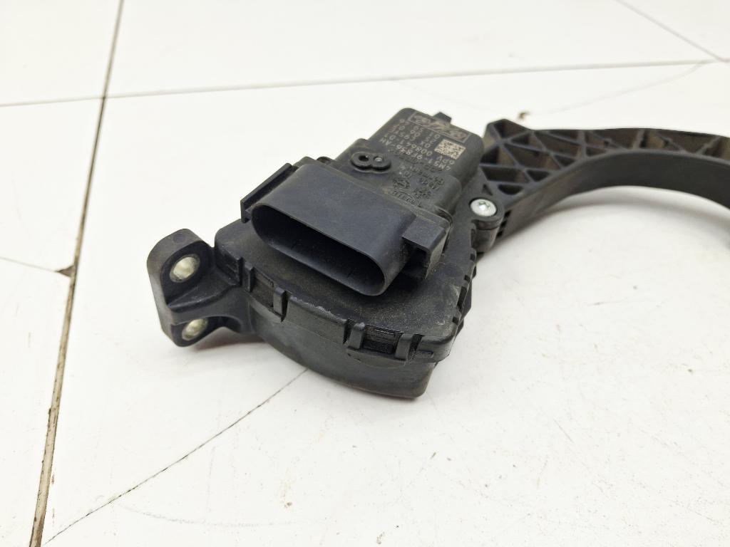 Педаль газа, 1500 рублей, Пермь