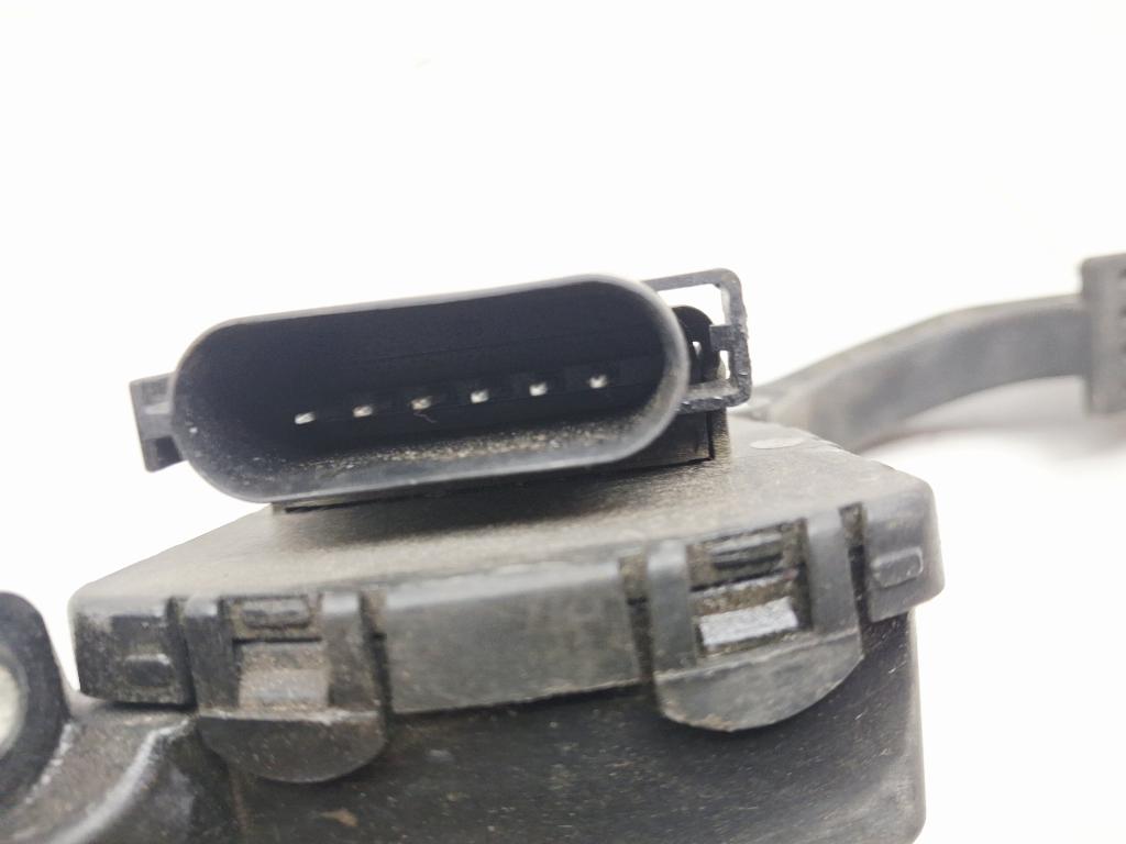 Педаль газа, 1500 рублей, Пермь