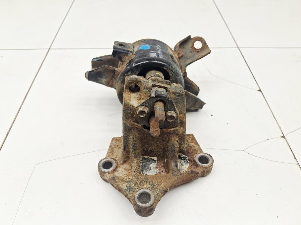 Опора КПП левая, 1500 рублей, Пермь