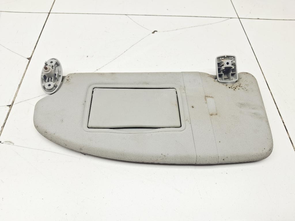 Козырек солнцезащитный левый, 500 рублей, Пермь