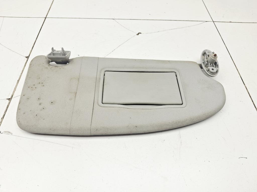 Козырек солнцезащитный правый, 500 рублей, Пермь