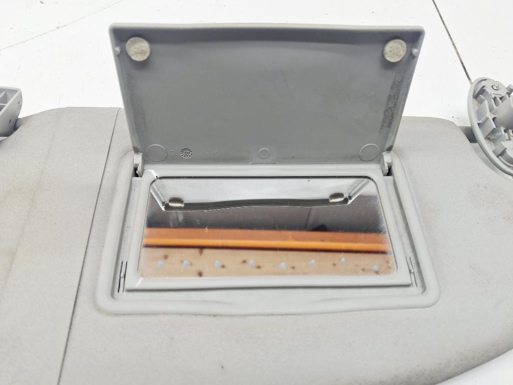 Козырек солнцезащитный правый, 500 рублей, Пермь