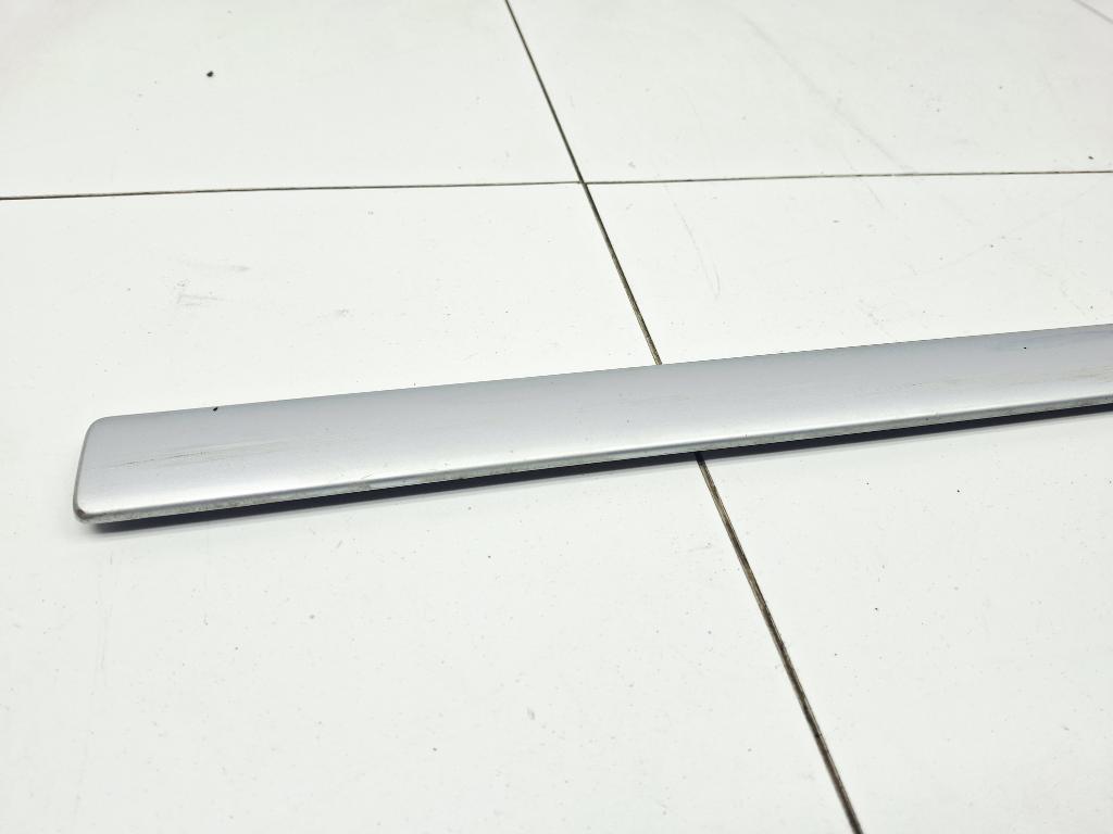 Молдинг передней двери, 500 рублей, Пермь