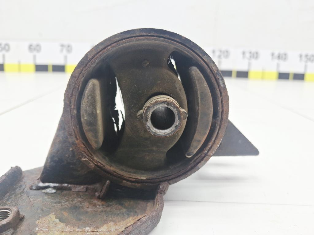 Опора двигателя левая, 500 рублей, Пермь