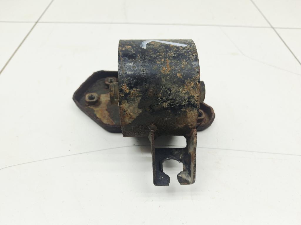 Опора двигателя левая, 500 рублей, Пермь