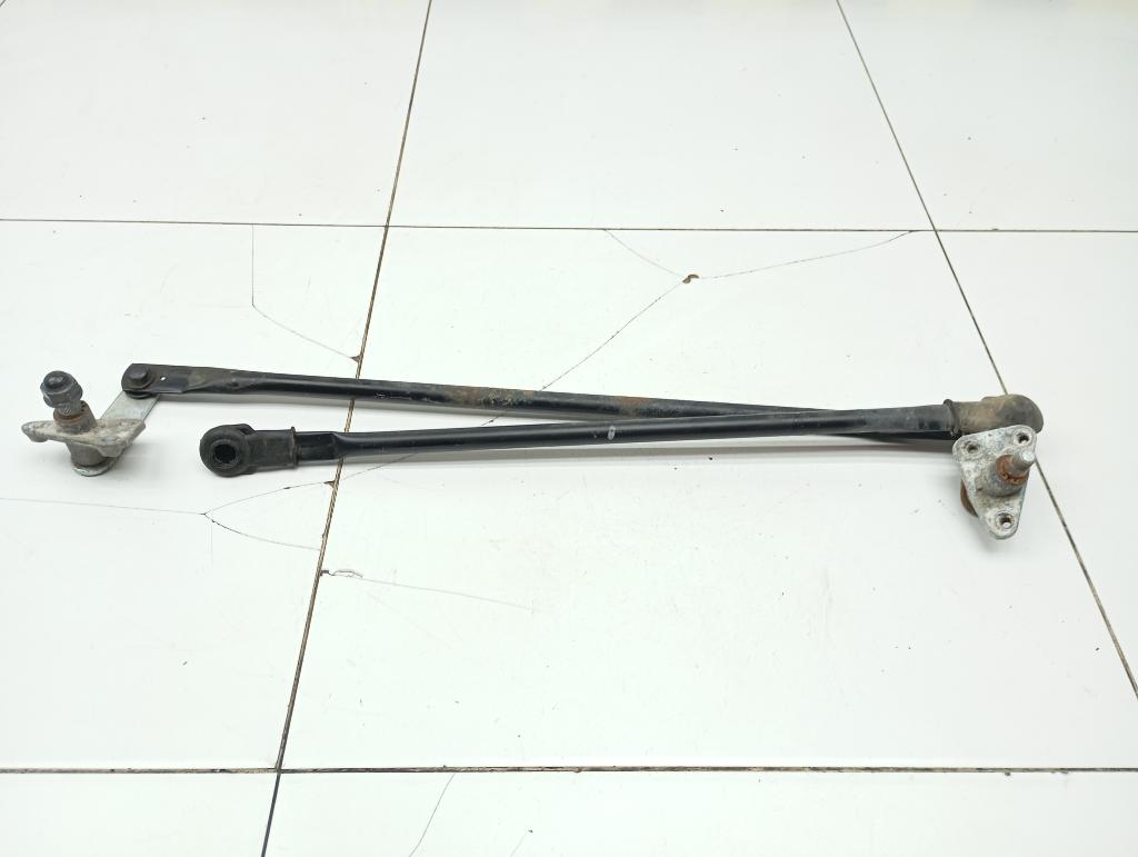 Трапеция дворников, 2000 рублей, Пермь