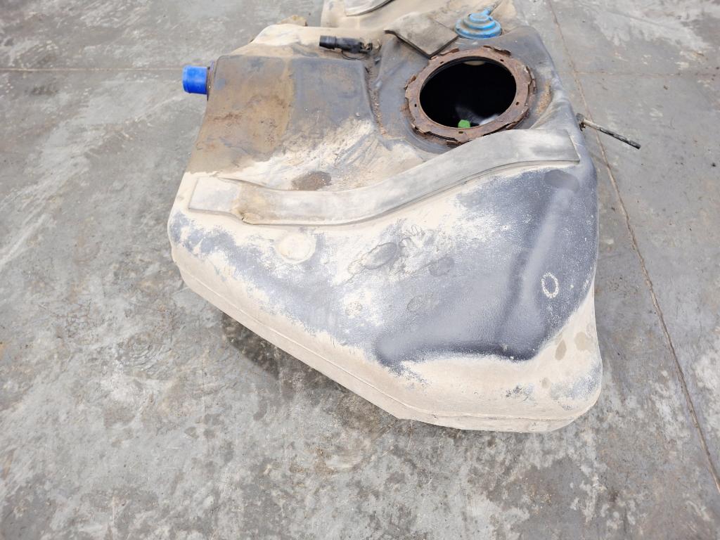 Бак топливный, 1500 рублей, Пермь