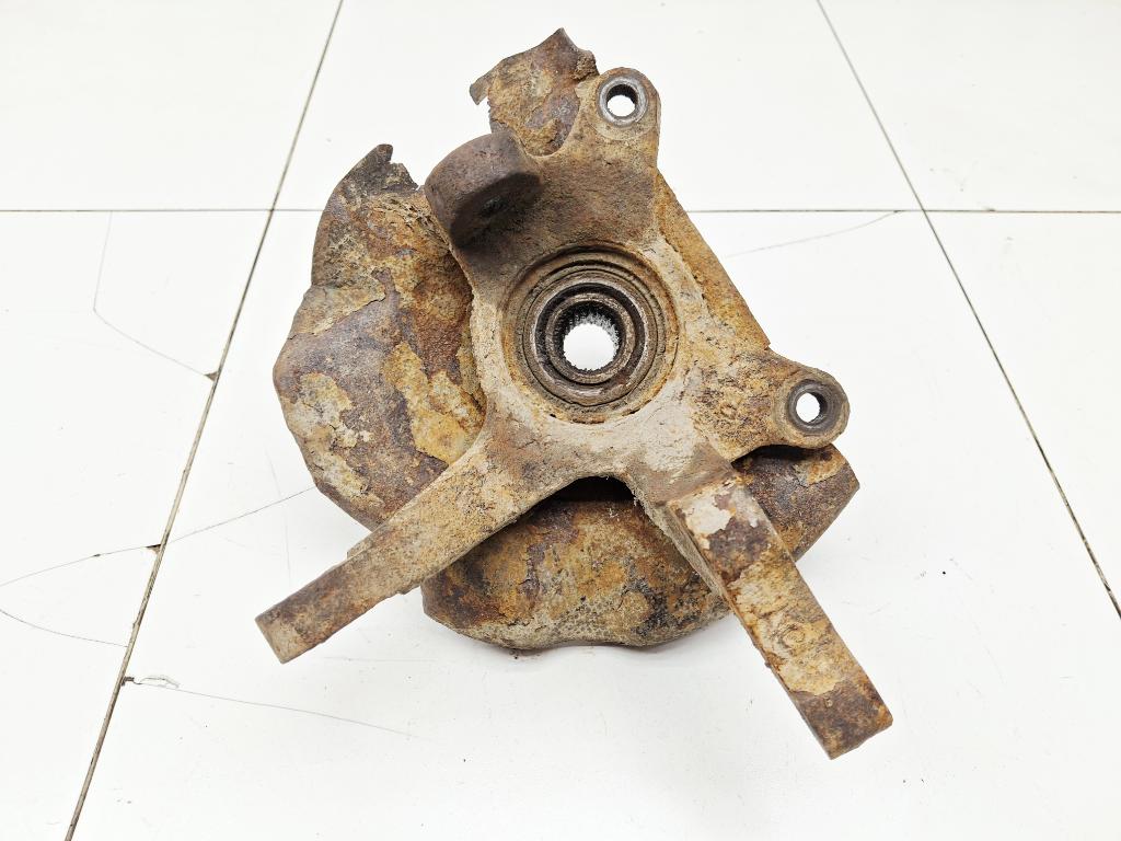 Кулак поворотный передний правый, 3000 рублей, Пермь