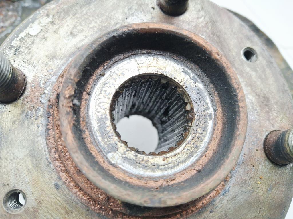 Кулак поворотный передний левый, 3000 рублей, Пермь