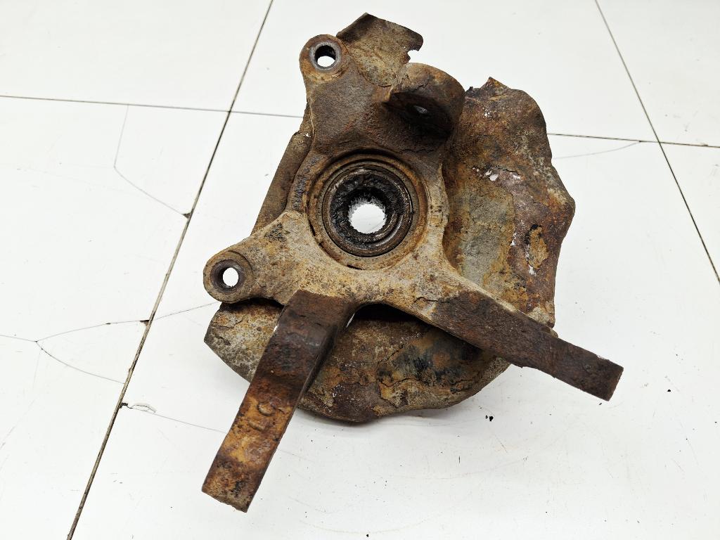 Кулак поворотный передний левый, 3000 рублей, Пермь