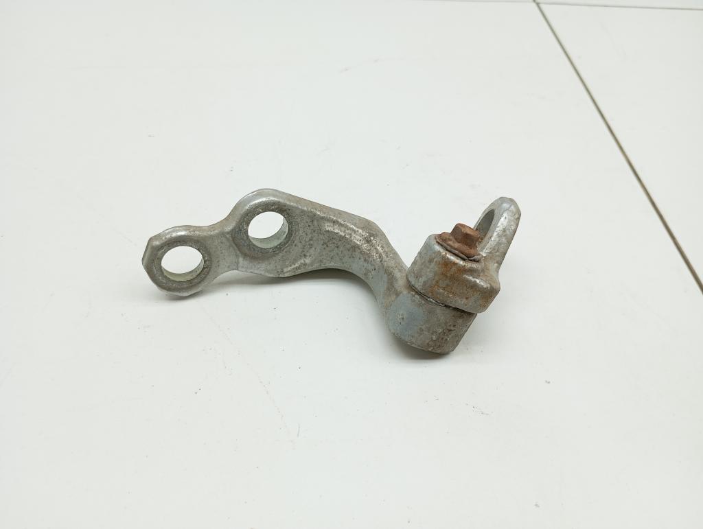 Петля двери задней левой нижняя, 500 рублей, Пермь