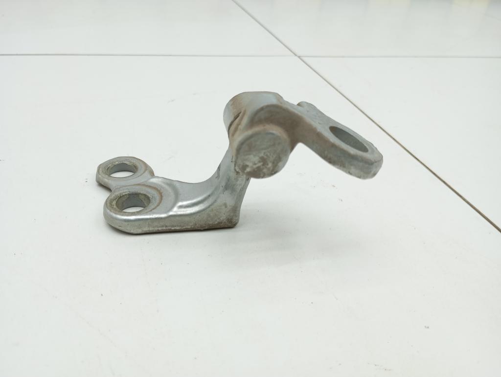 Петля двери задней правой верхняя, 500 рублей, Пермь