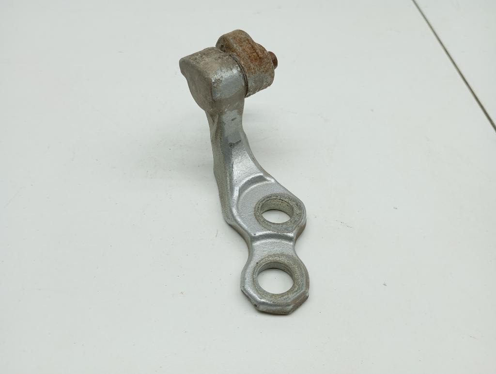 Петля двери задней правой нижняя, 500 рублей, Пермь