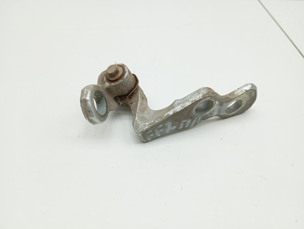 Петля двери передней левой нижняя, 500 рублей, Пермь