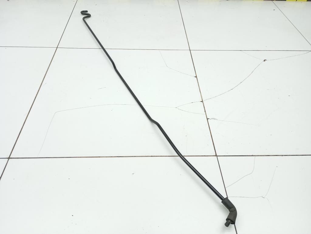 Держатель капота, 500 рублей, Пермь