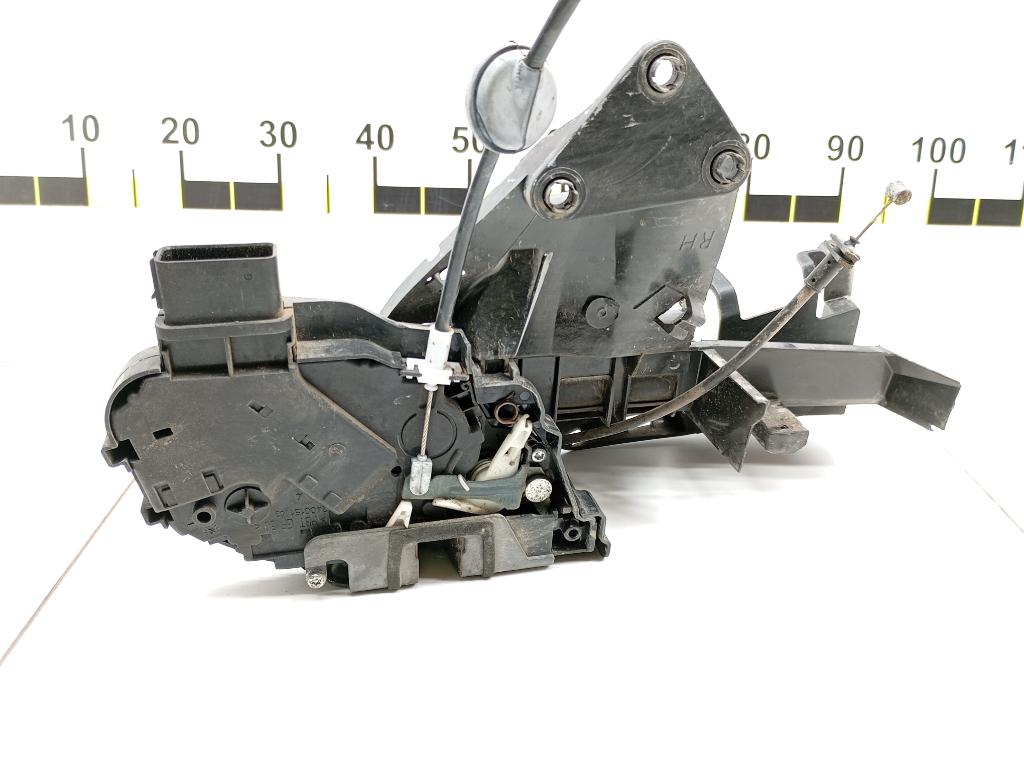 Замок двери передней правой, 4000 рублей, Пермь