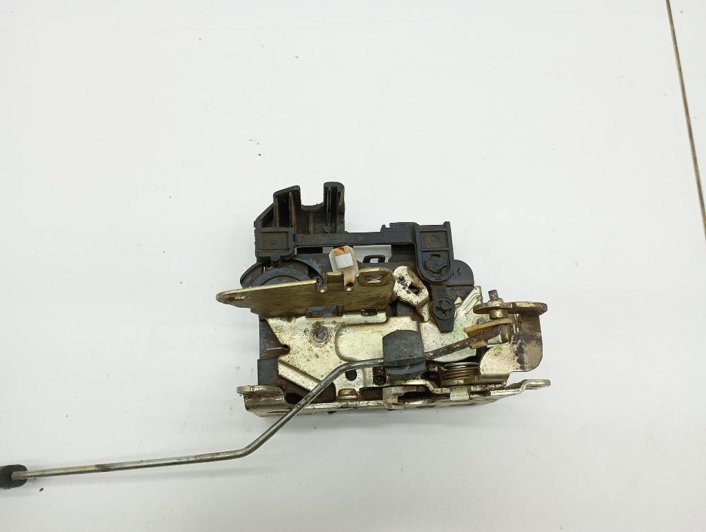 Замок двери передней правой, 1000 рублей, Пермь