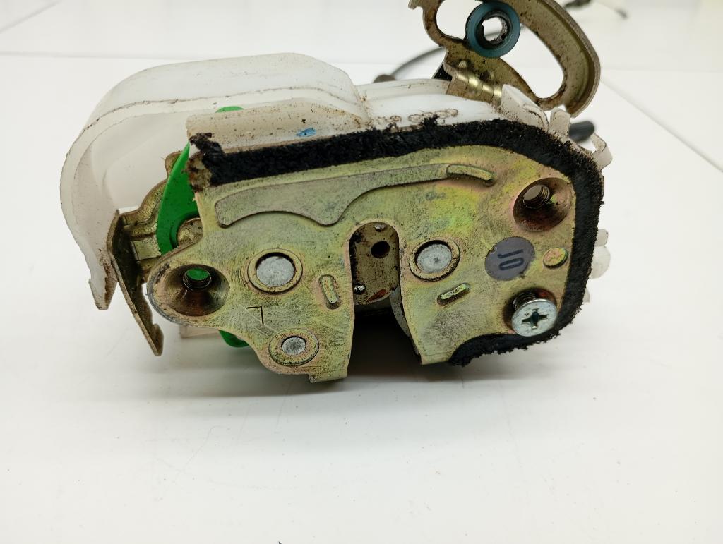 Замок двери задней левой, 2000 рублей, Пермь