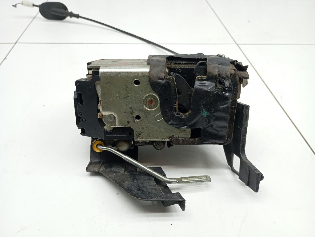 Замок двери задней правой, 2000 рублей, Пермь