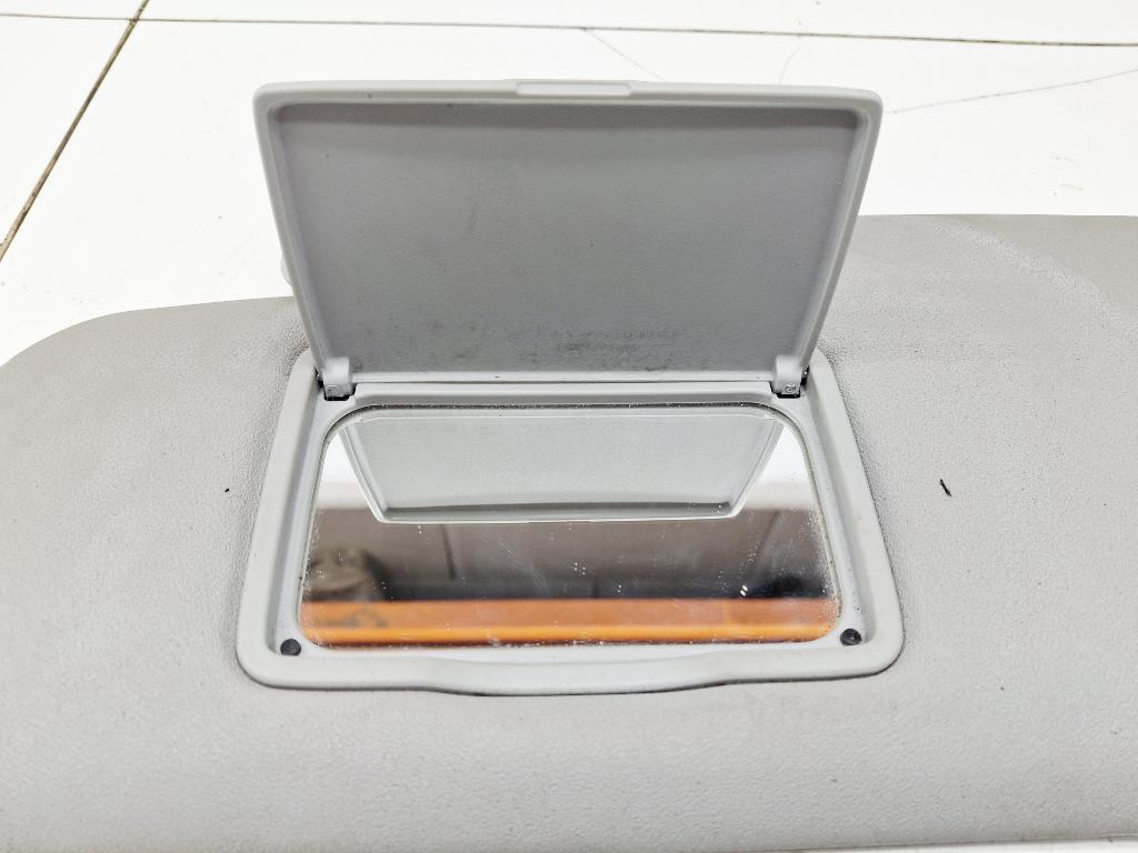 Козырек солнцезащитный левый, 1000 рублей, Пермь