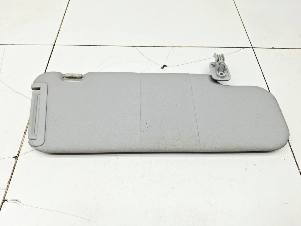 Козырек солнцезащитный левый, 1000 рублей, Пермь