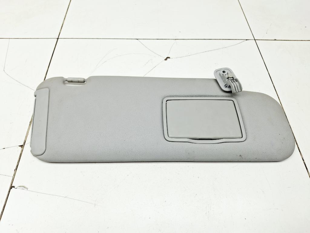 Козырек солнцезащитный правый, 1000 рублей, Пермь