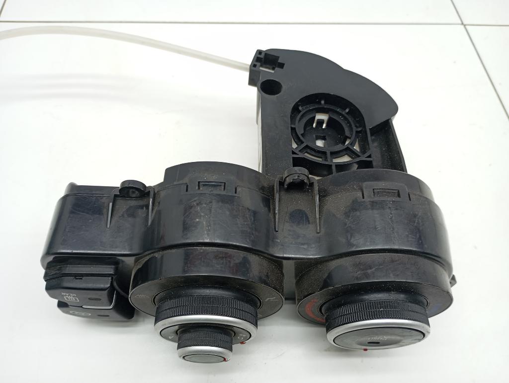 Блок управления отопителем, 2000 рублей, Пермь