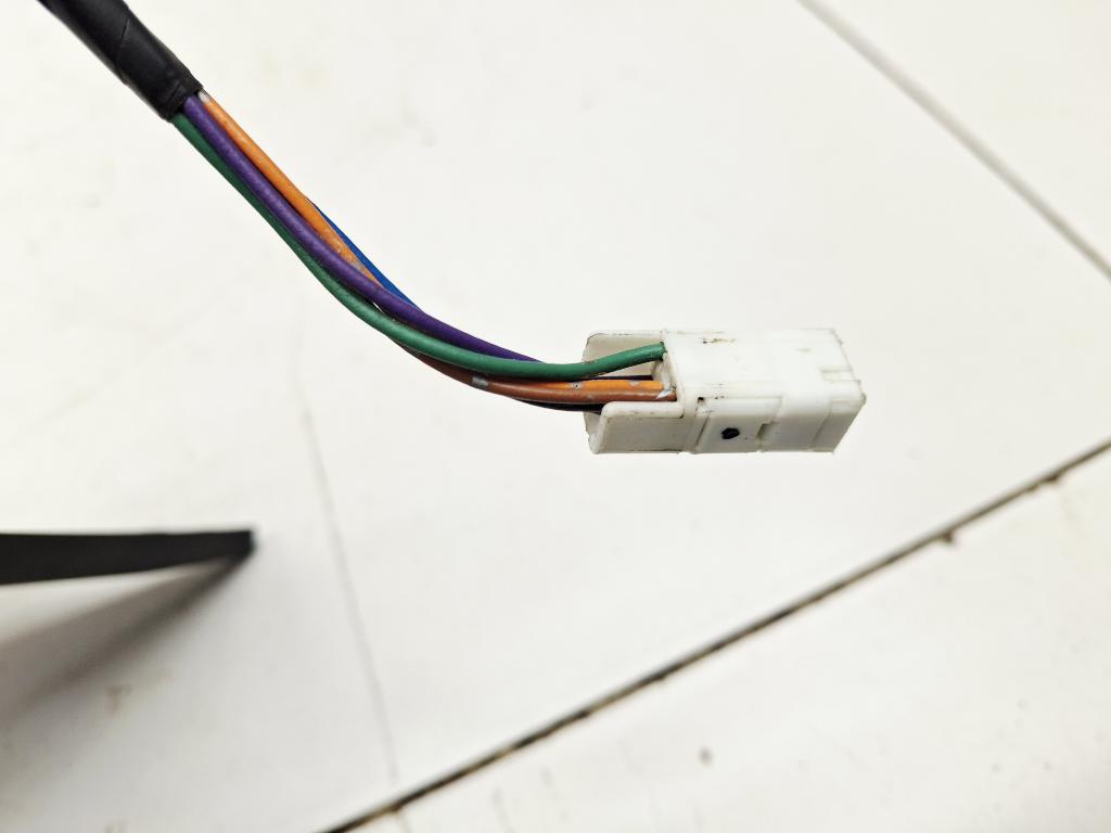 Зеркало правое электрическое, 9000 рублей, Пермь