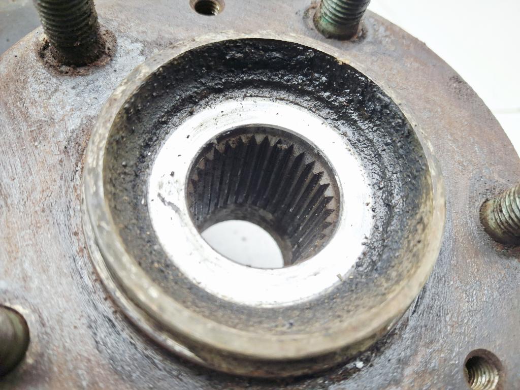 Кулак поворотный передний правый, 3000 рублей, Пермь