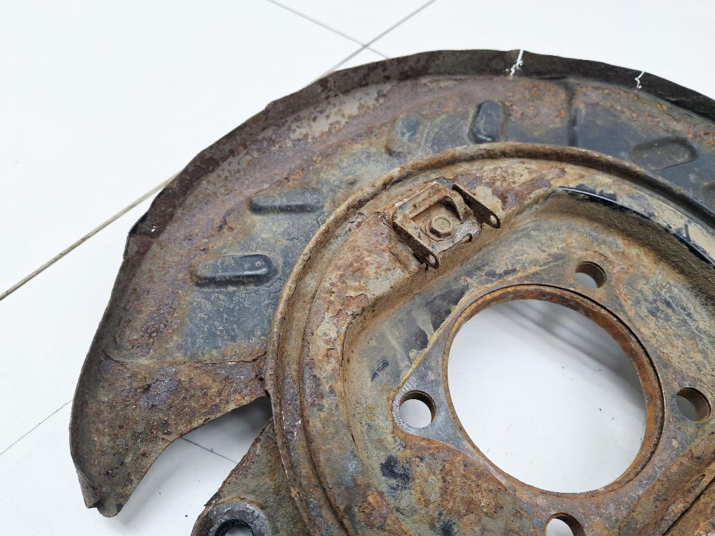 Щит опорный задний левый, 2000 рублей, Пермь