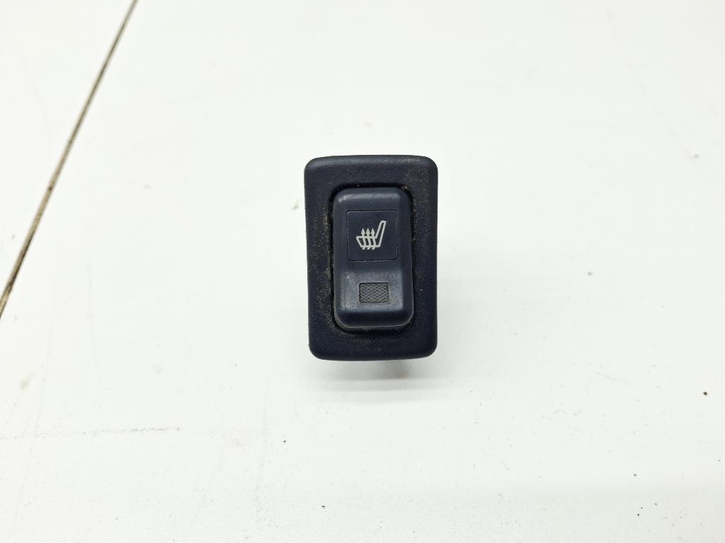 Кнопка обогрева сидений, 500 рублей, Пермь