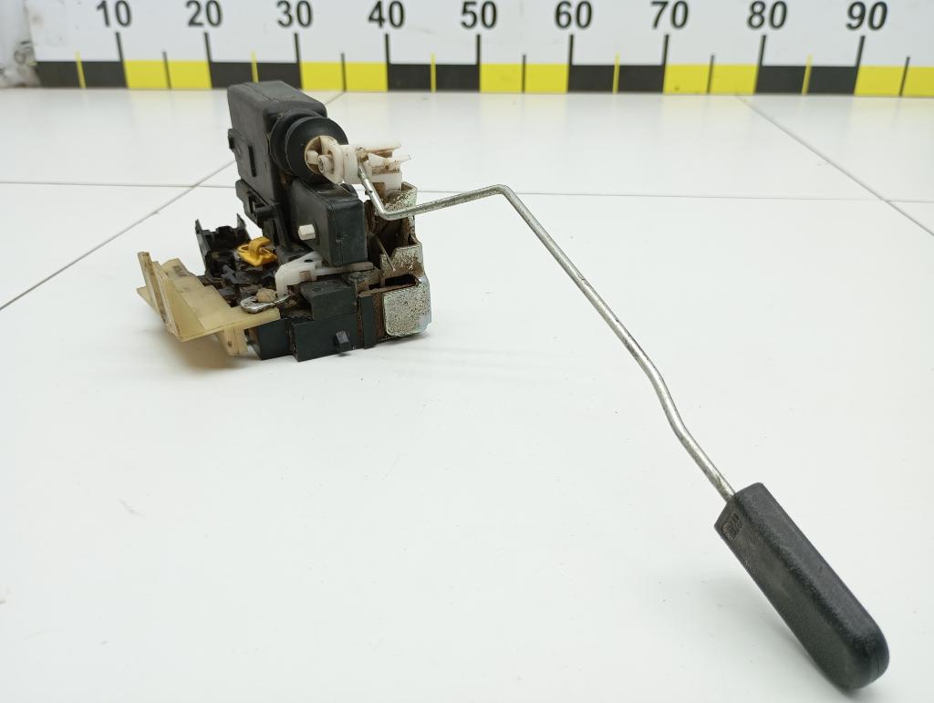 Замок двери передней левой, 9000 рублей, Пермь