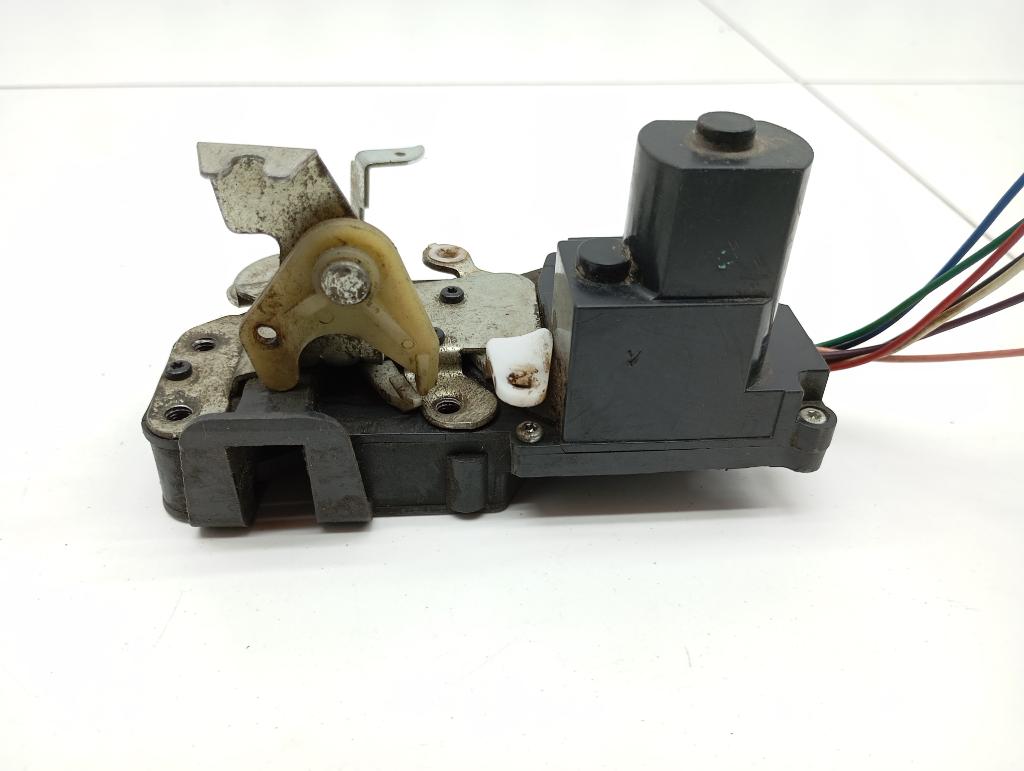 Замок двери передней левой, 4000 рублей, Пермь