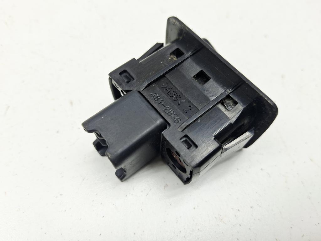 Кнопка обогрева сидений, 500 рублей, Пермь