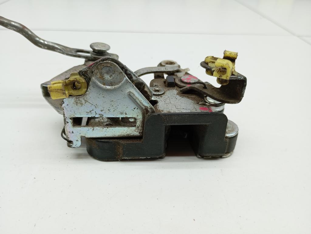 Замок двери передней левой, 500 рублей, Пермь