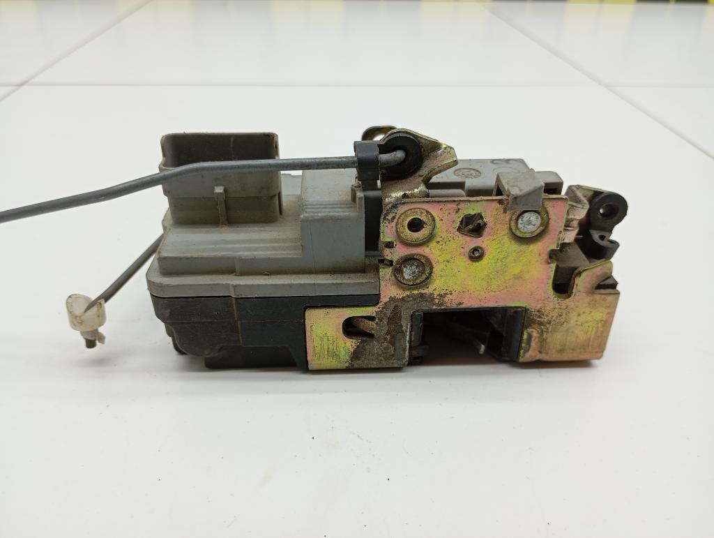 Замок двери передней левой, 2000 рублей, Пермь